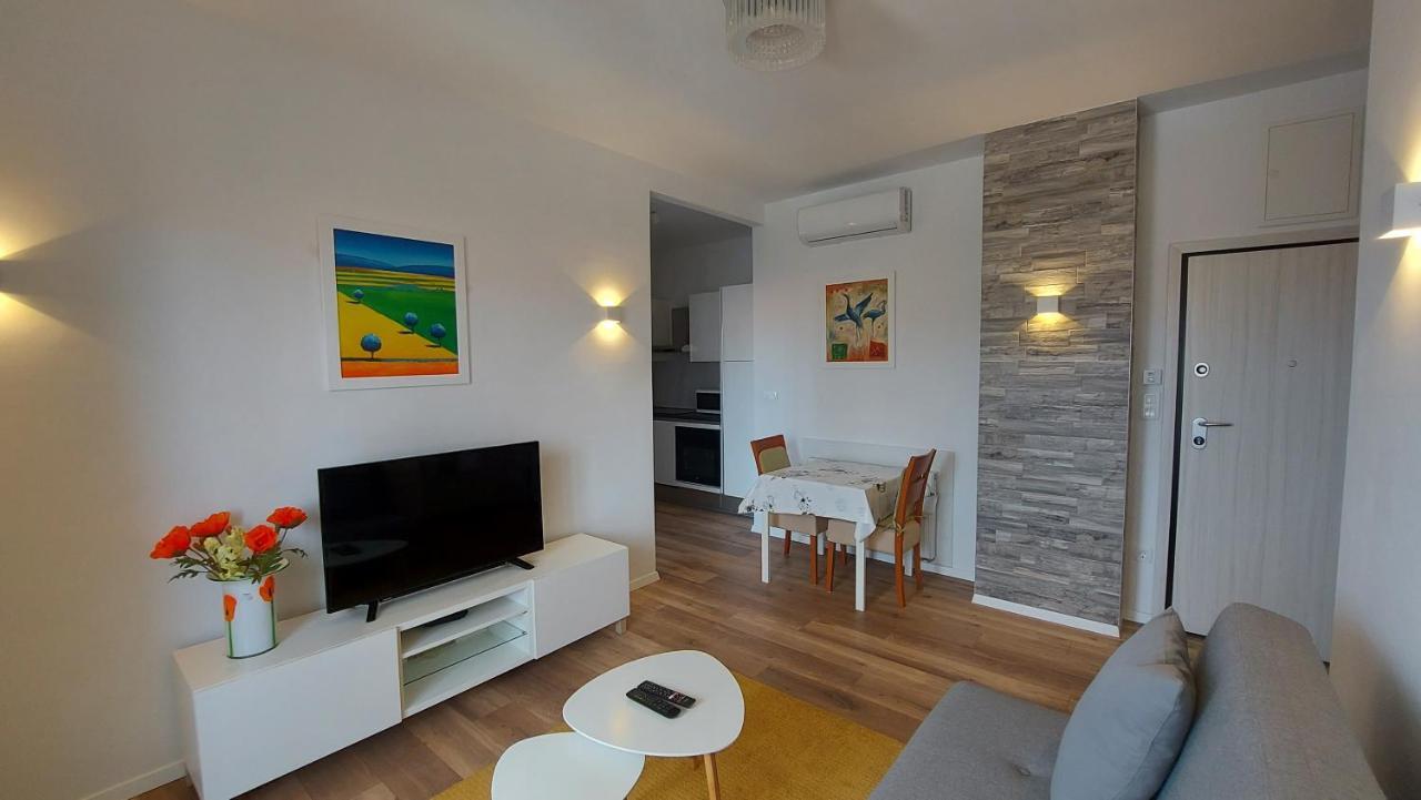 Apartments Square ザグレブ エクステリア 写真