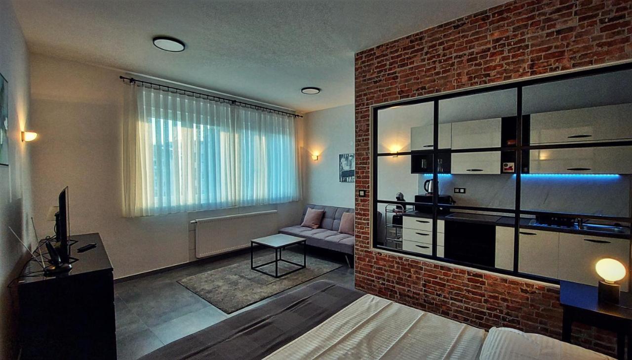 Apartments Square ザグレブ エクステリア 写真